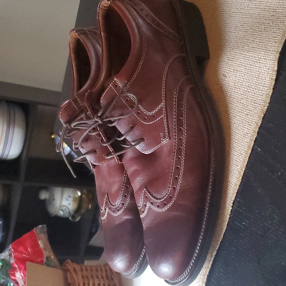 Johnston And Murphy Size 11 Wingtip Brown Sheepsk… - image 1